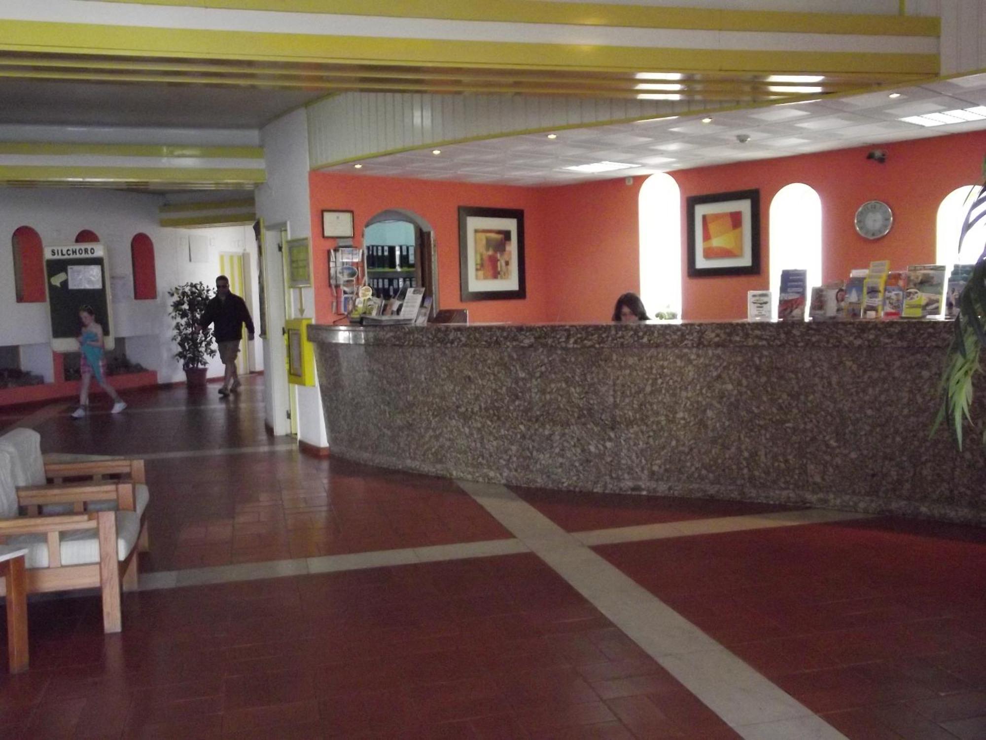 אלבופיירה Apartamentos Turisticos Silchoro מראה חיצוני תמונה